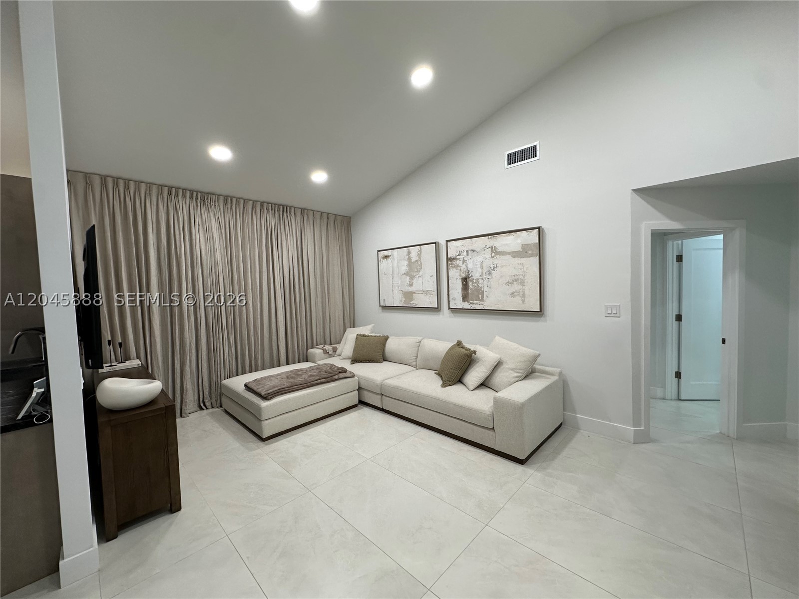 3345 Emerald Oaks Dr #106, Hollywood FL 33021