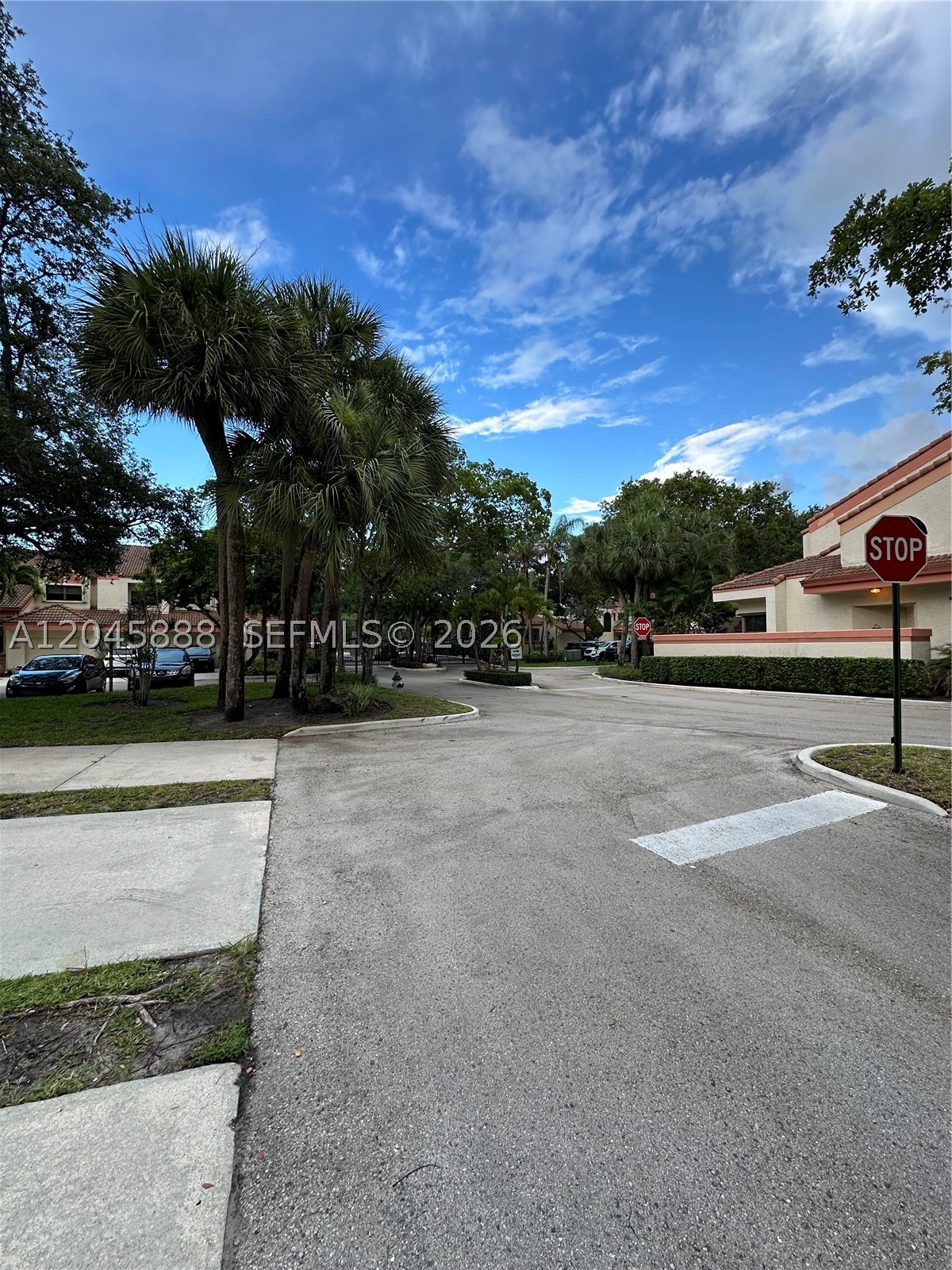 3345 Emerald Oaks Dr #106, Hollywood FL 33021
