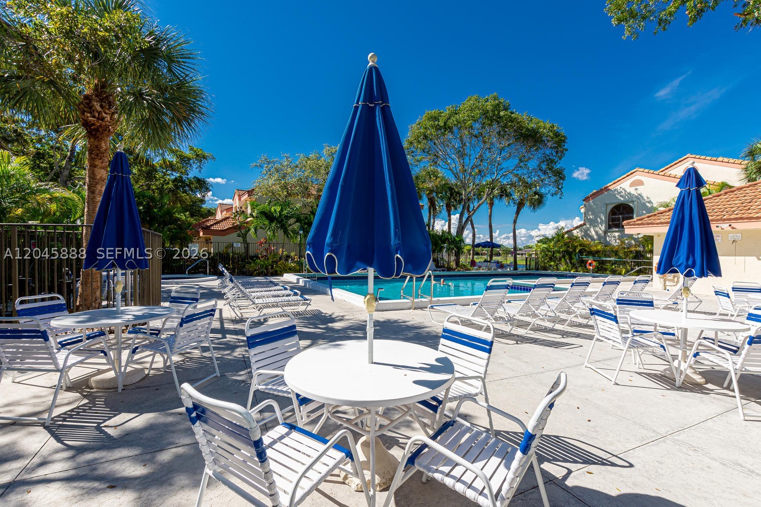 3345 Emerald Oaks Dr #106, Hollywood FL 33021