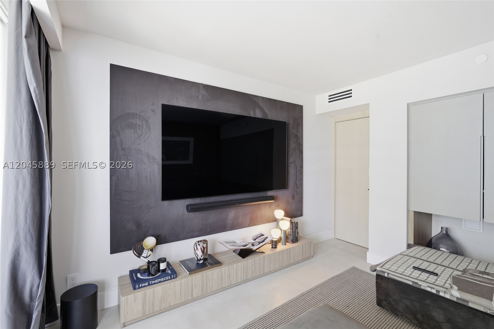 2025 Brickell Ave #1401, Miami FL 33129