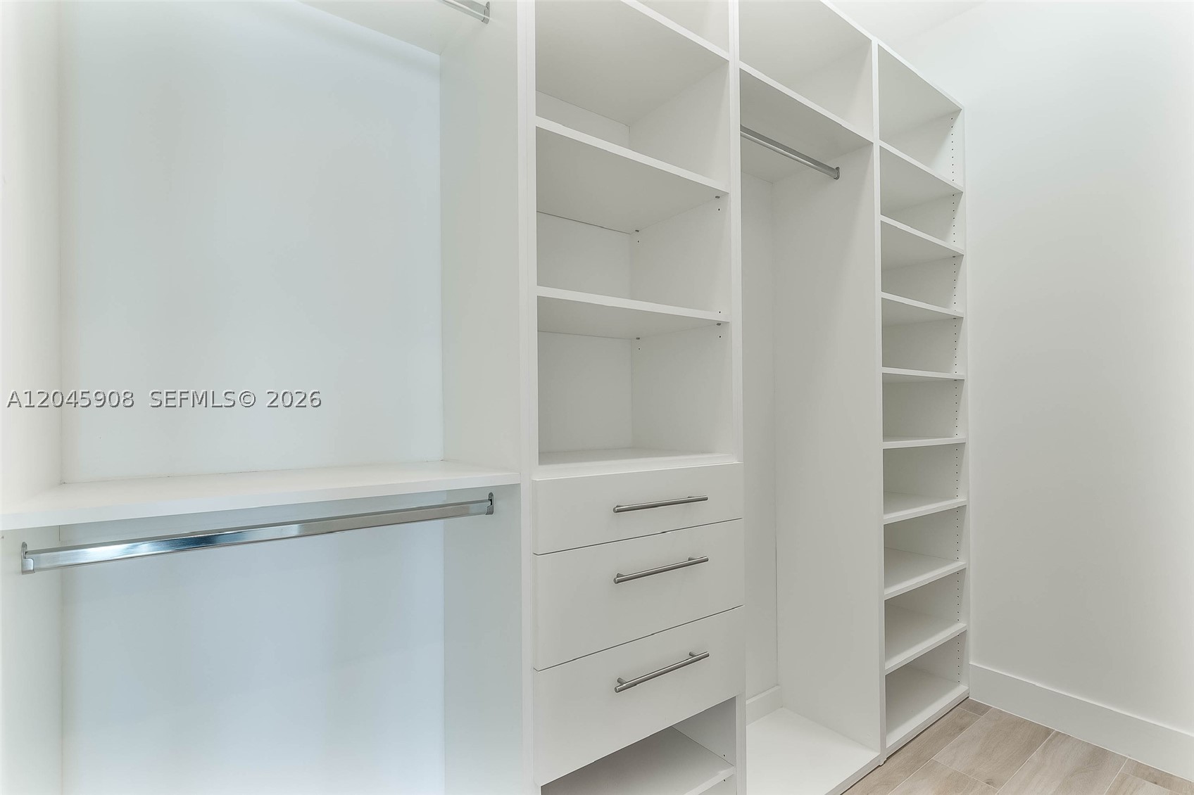 3406 Ponce De Leon Blvd, Coral Gables FL 33134