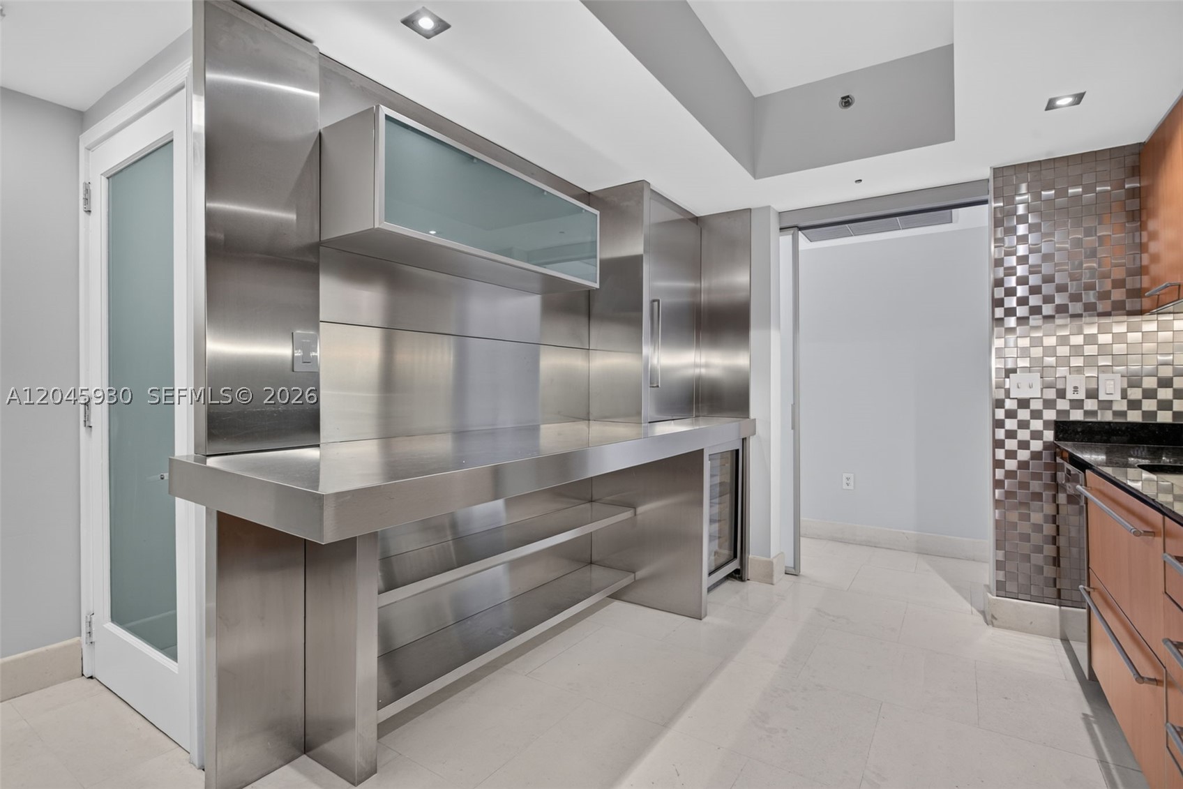 400 Alton Rd #706, Miami Beach FL 33139