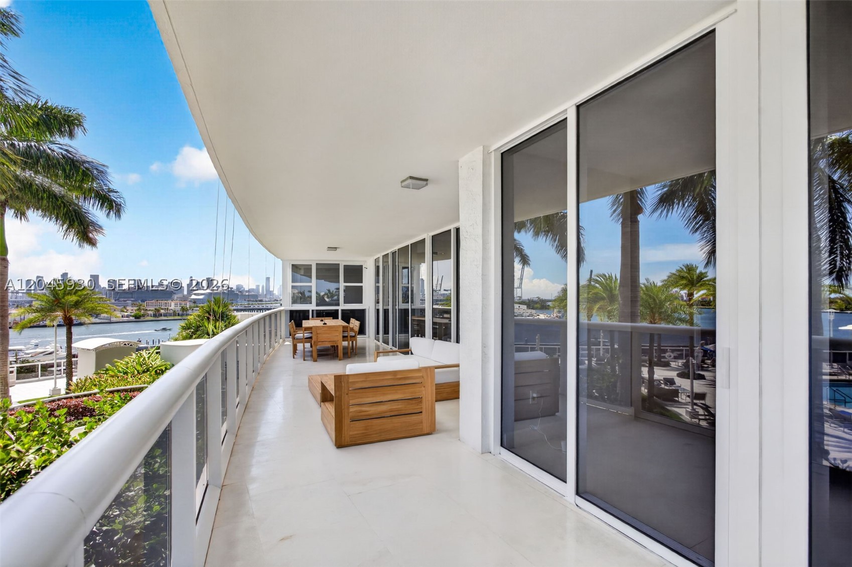 400 Alton Rd #706, Miami Beach FL 33139