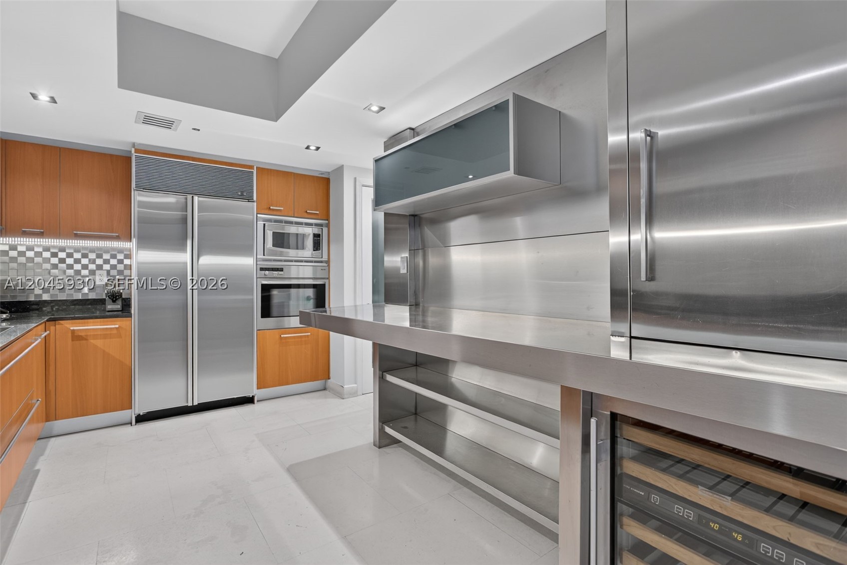 400 Alton Rd #706, Miami Beach FL 33139