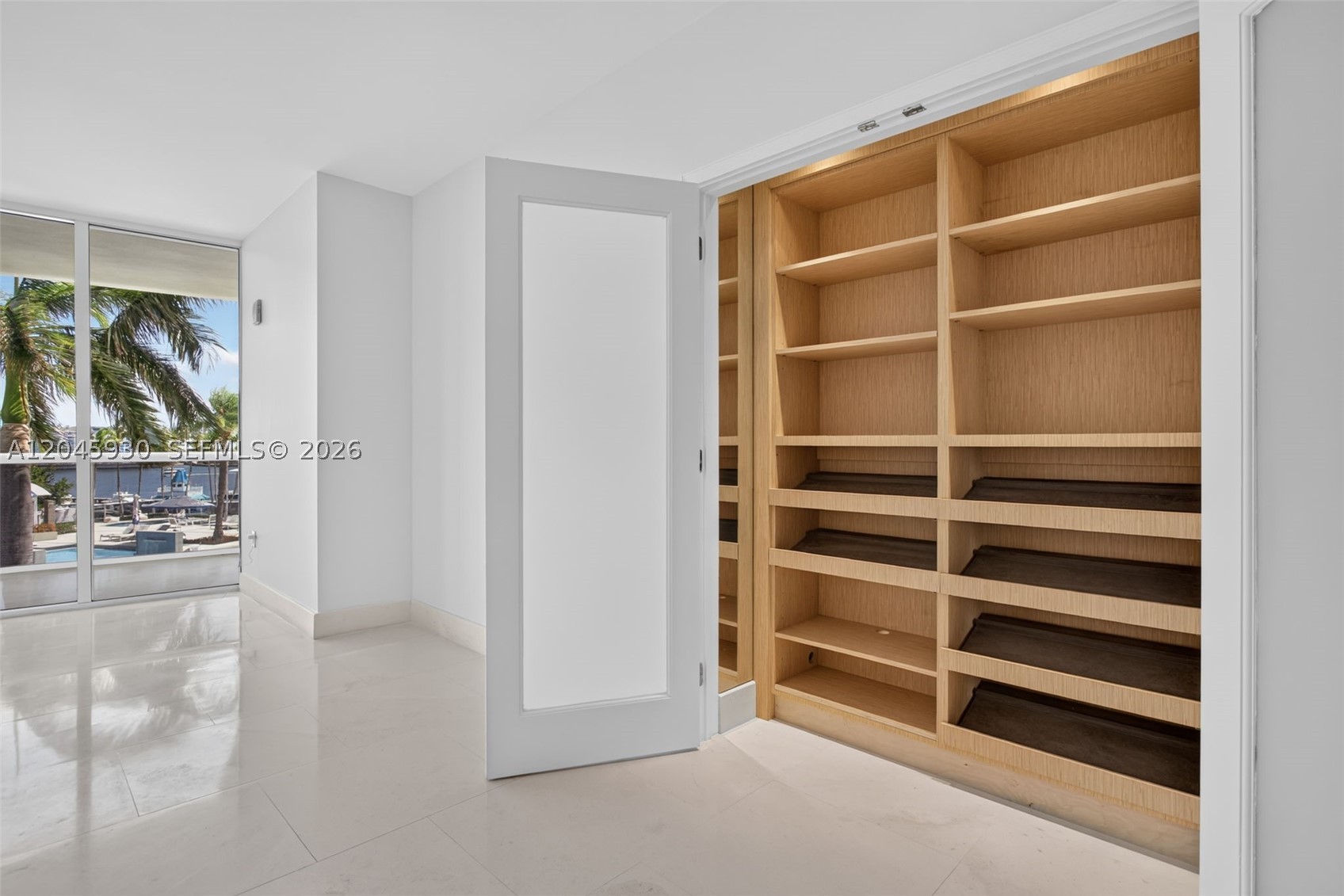 400 Alton Rd #706, Miami Beach FL 33139