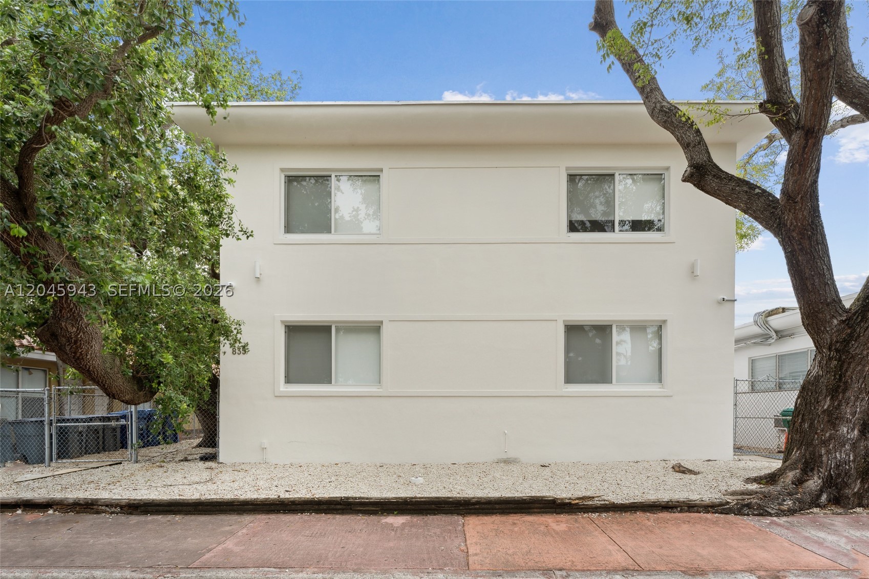 835 80th St #3, Miami Beach FL 33141