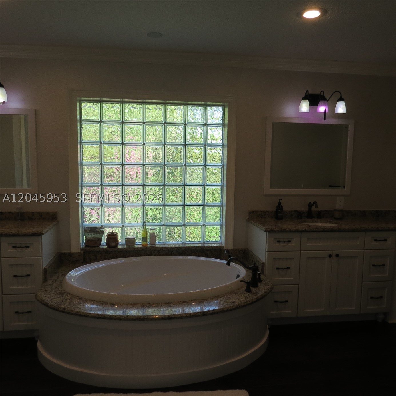 542 N Cypress Dr #542, Tequesta FL 33469