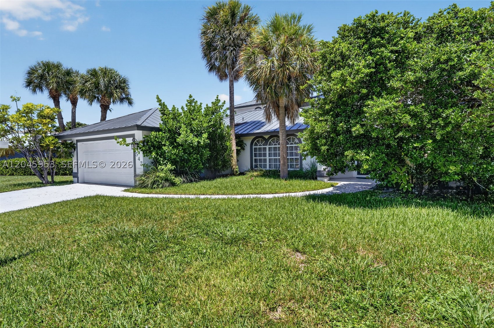 542 N Cypress Dr #542, Tequesta FL 33469