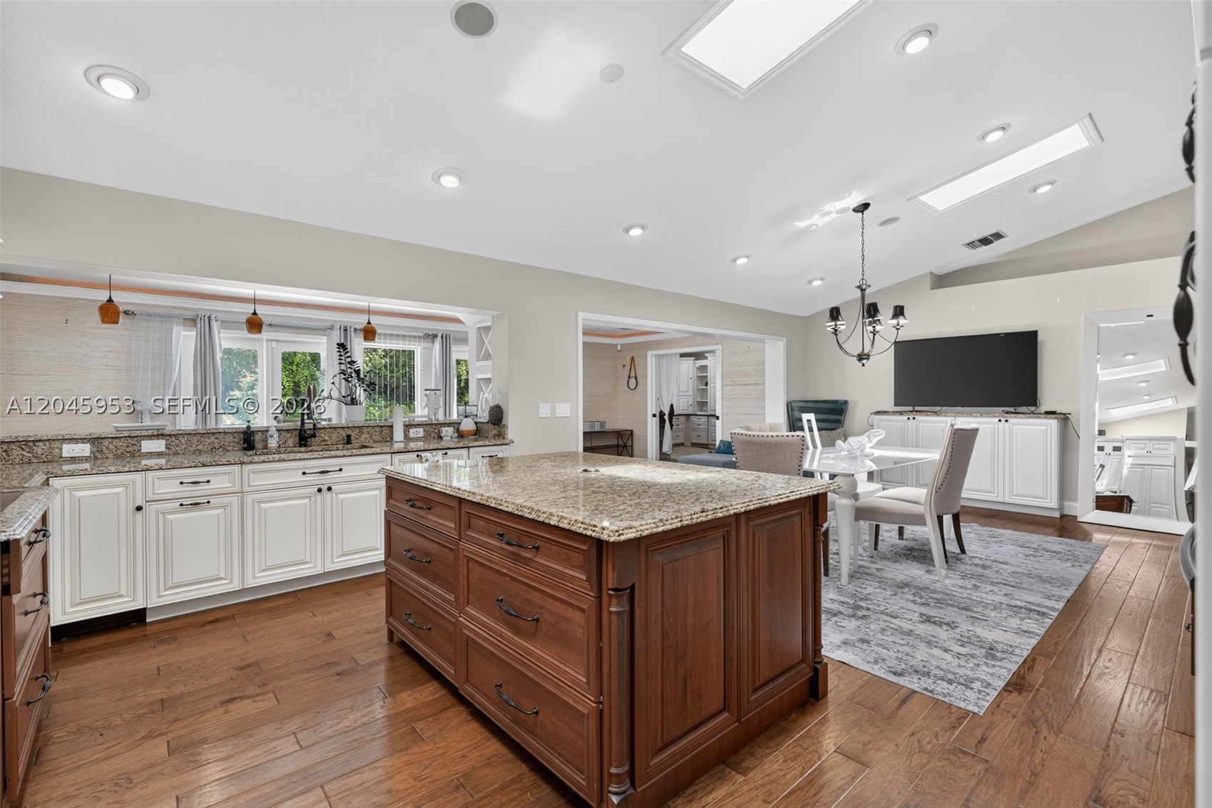542 N Cypress Dr #542, Tequesta FL 33469