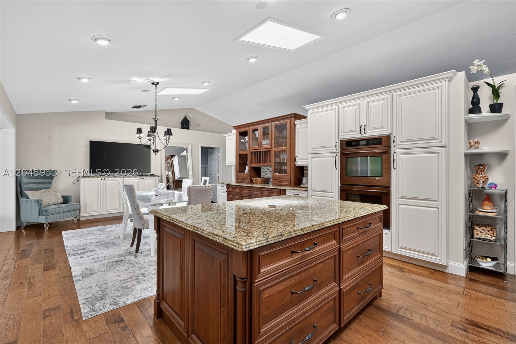 542 N Cypress Dr #542, Tequesta FL 33469