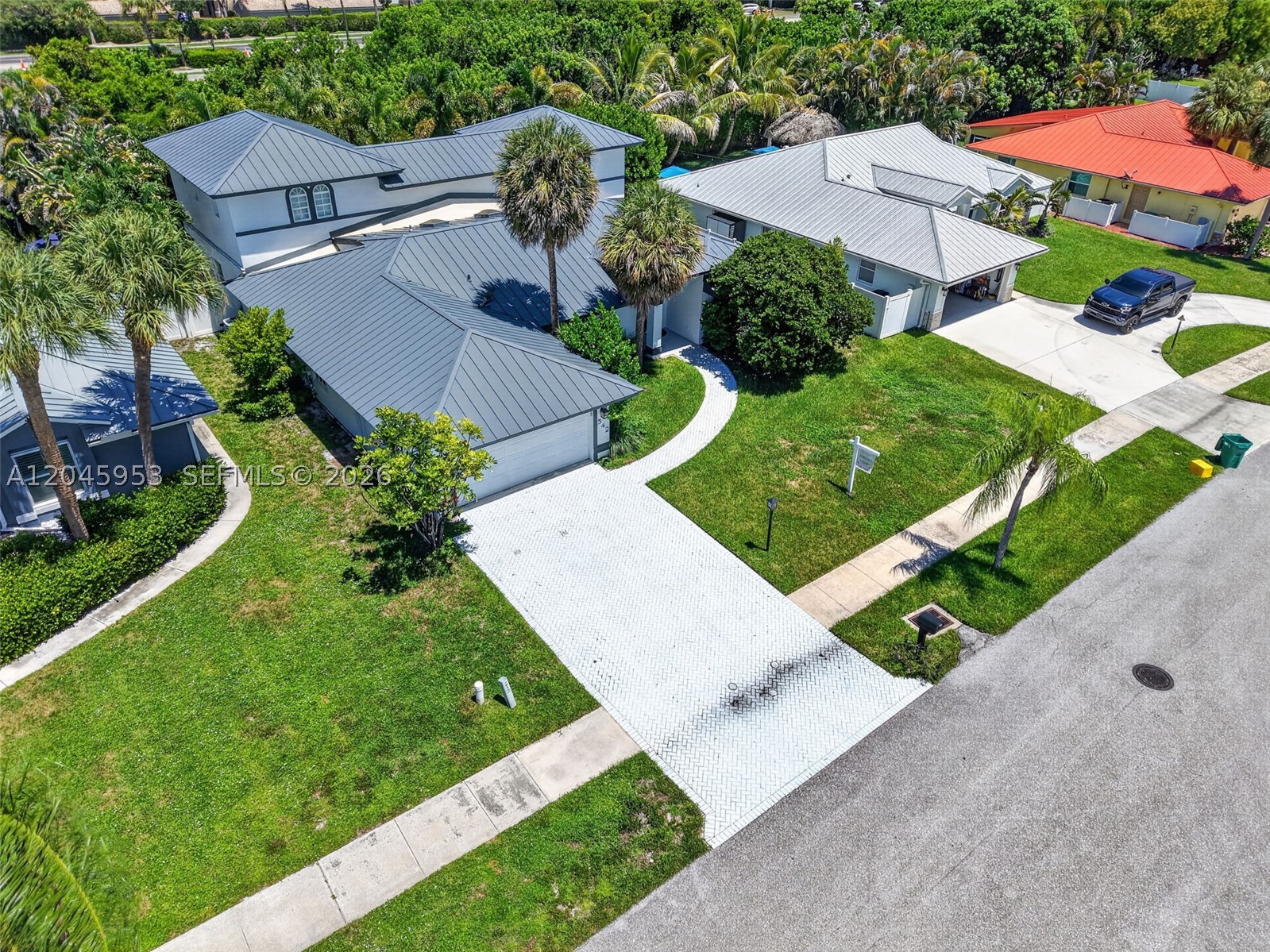542 N Cypress Dr #542, Tequesta FL 33469