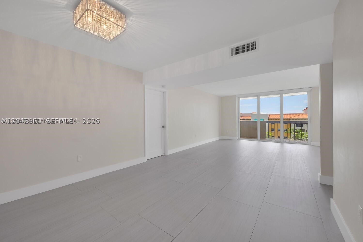 600 Biltmore Way #618, Coral Gables FL 33134
