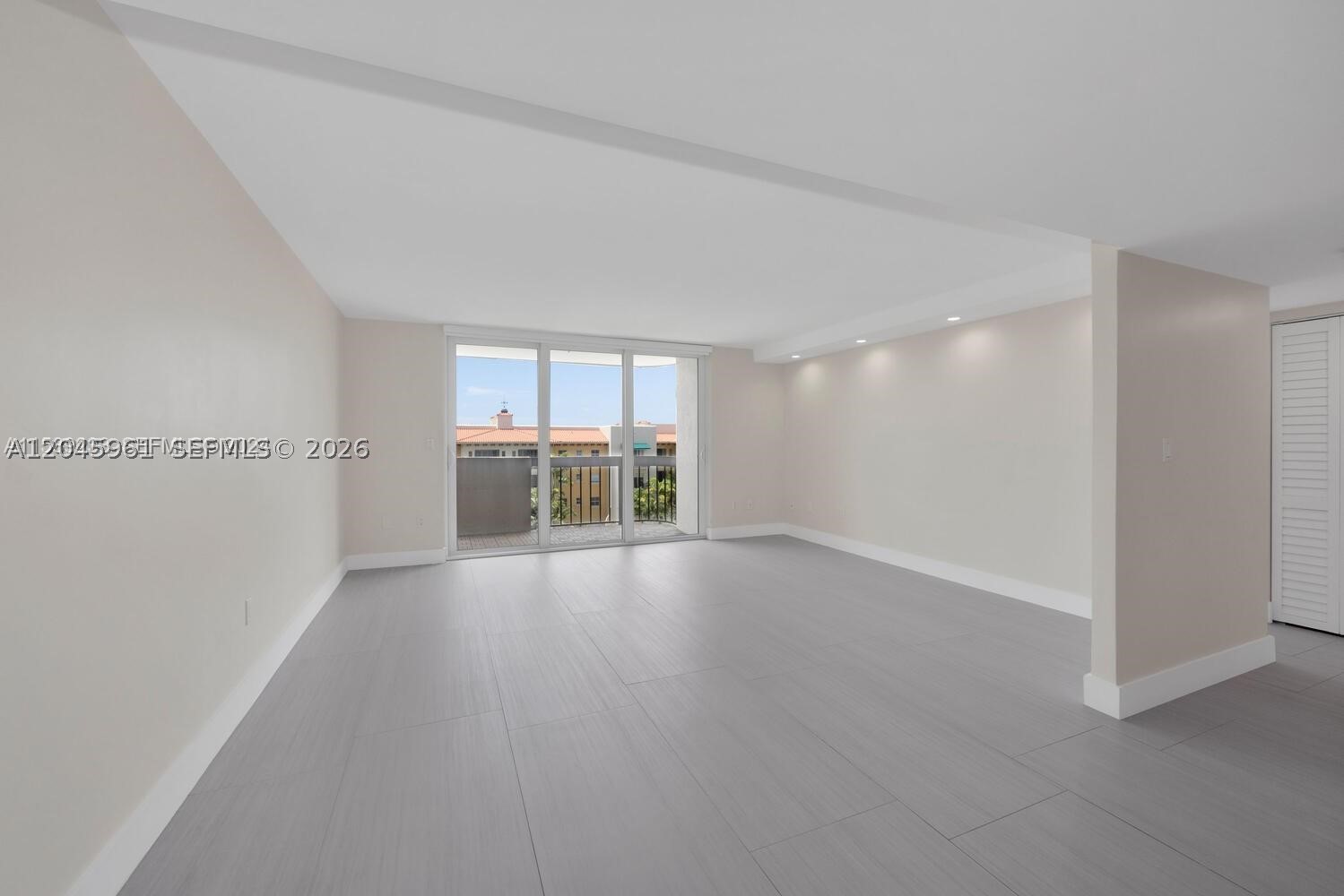 600 Biltmore Way #618, Coral Gables FL 33134