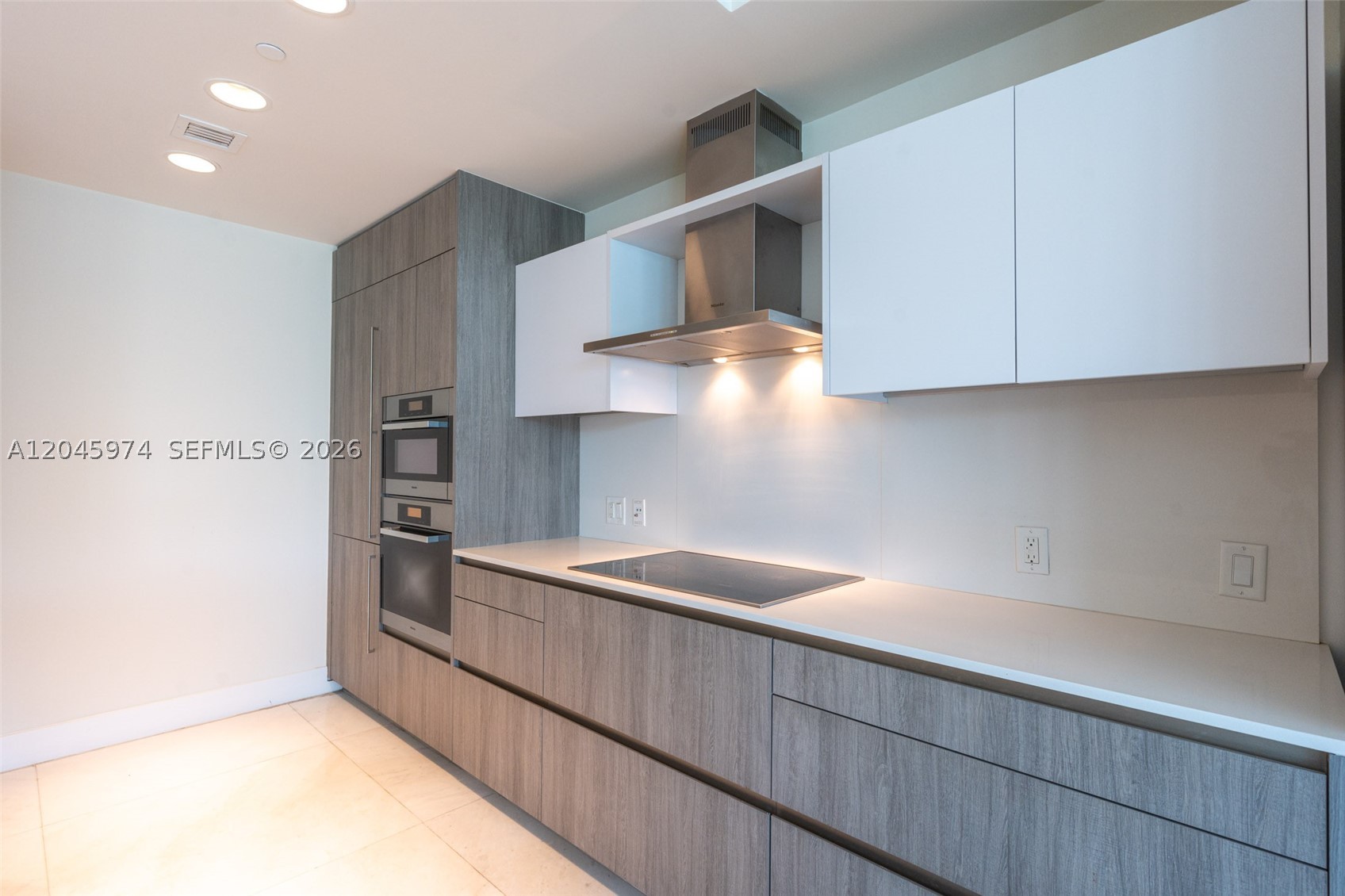 360 Ocean Dr #205S, Key Biscayne FL 33149