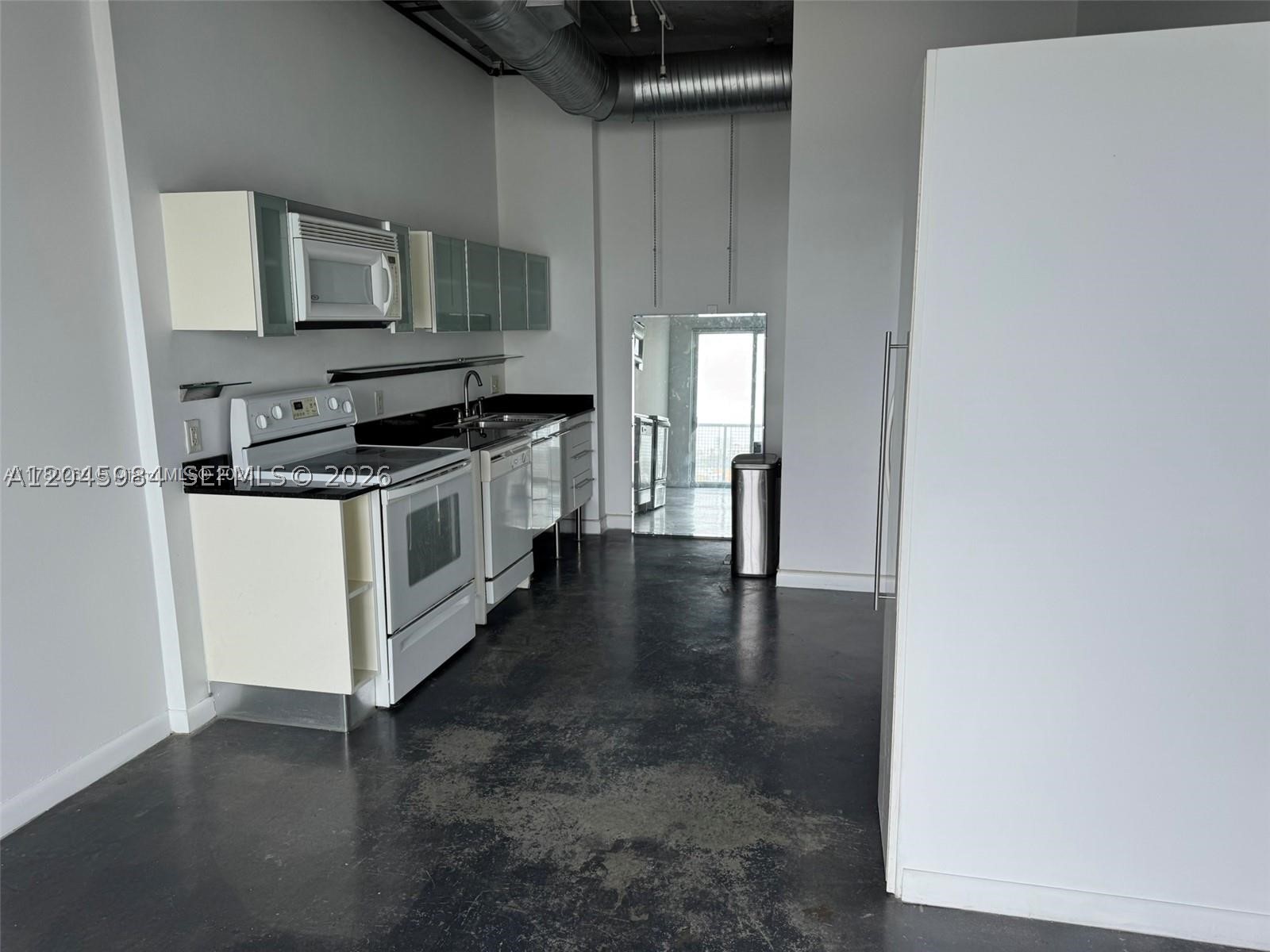10 SW South River Dr #812, Miami FL 33130