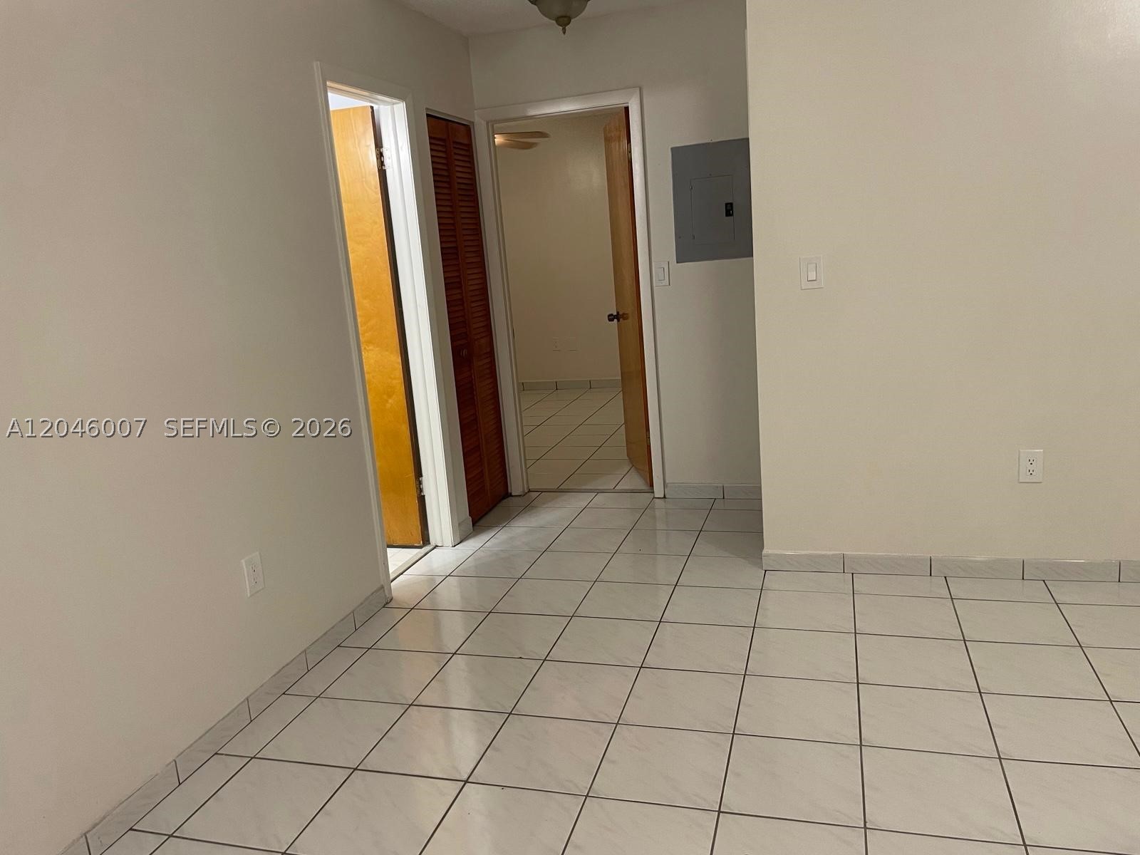 10101 W Okeechobee Rd #5202, Hialeah Gardens FL 33016