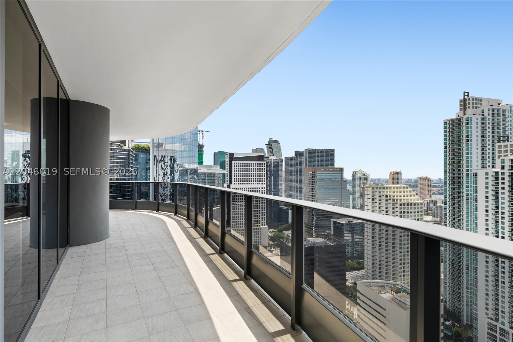 1000 Brickell Plz #4015, Miami FL 33131