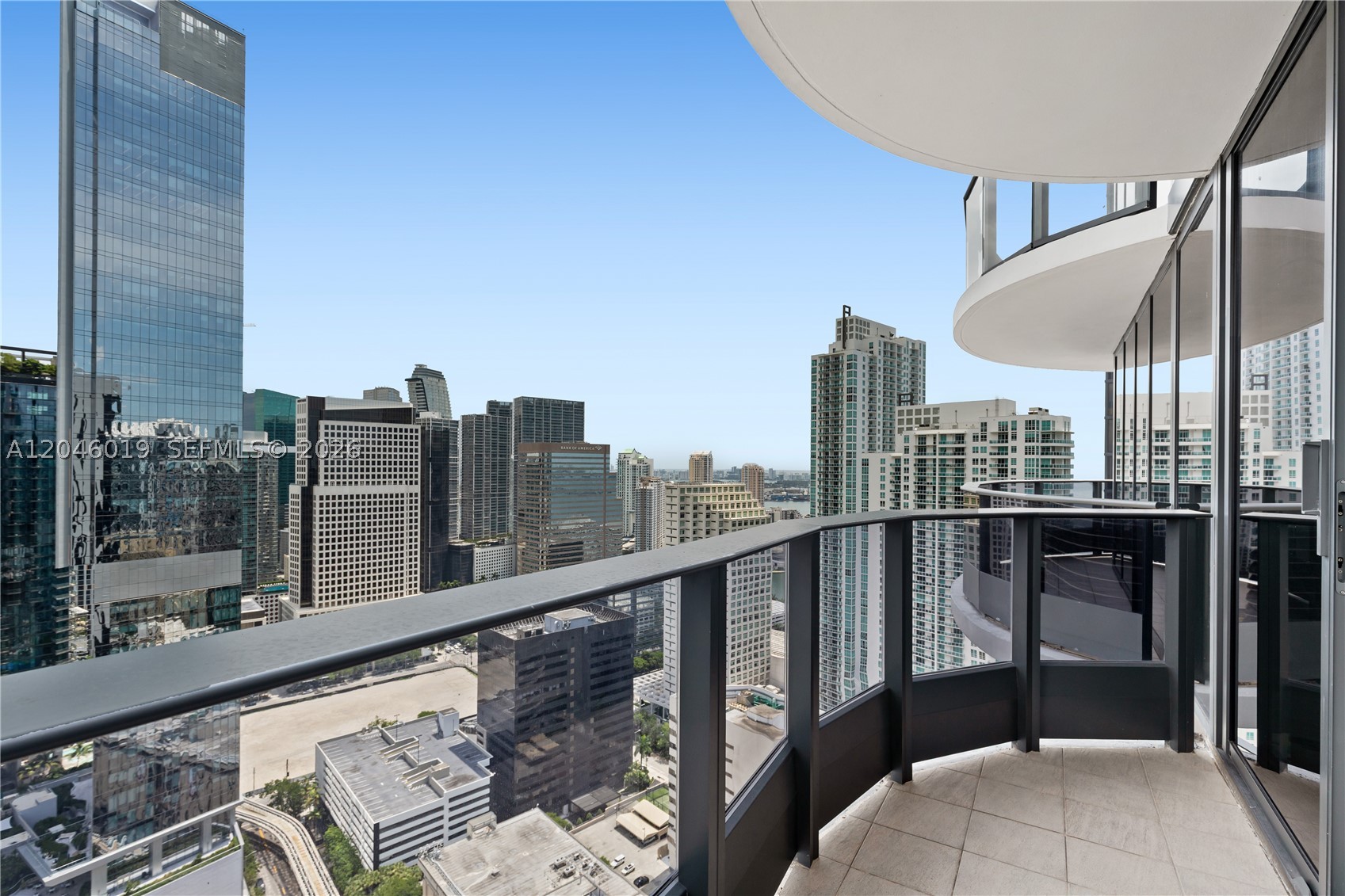 1000 Brickell Plz #4015, Miami FL 33131