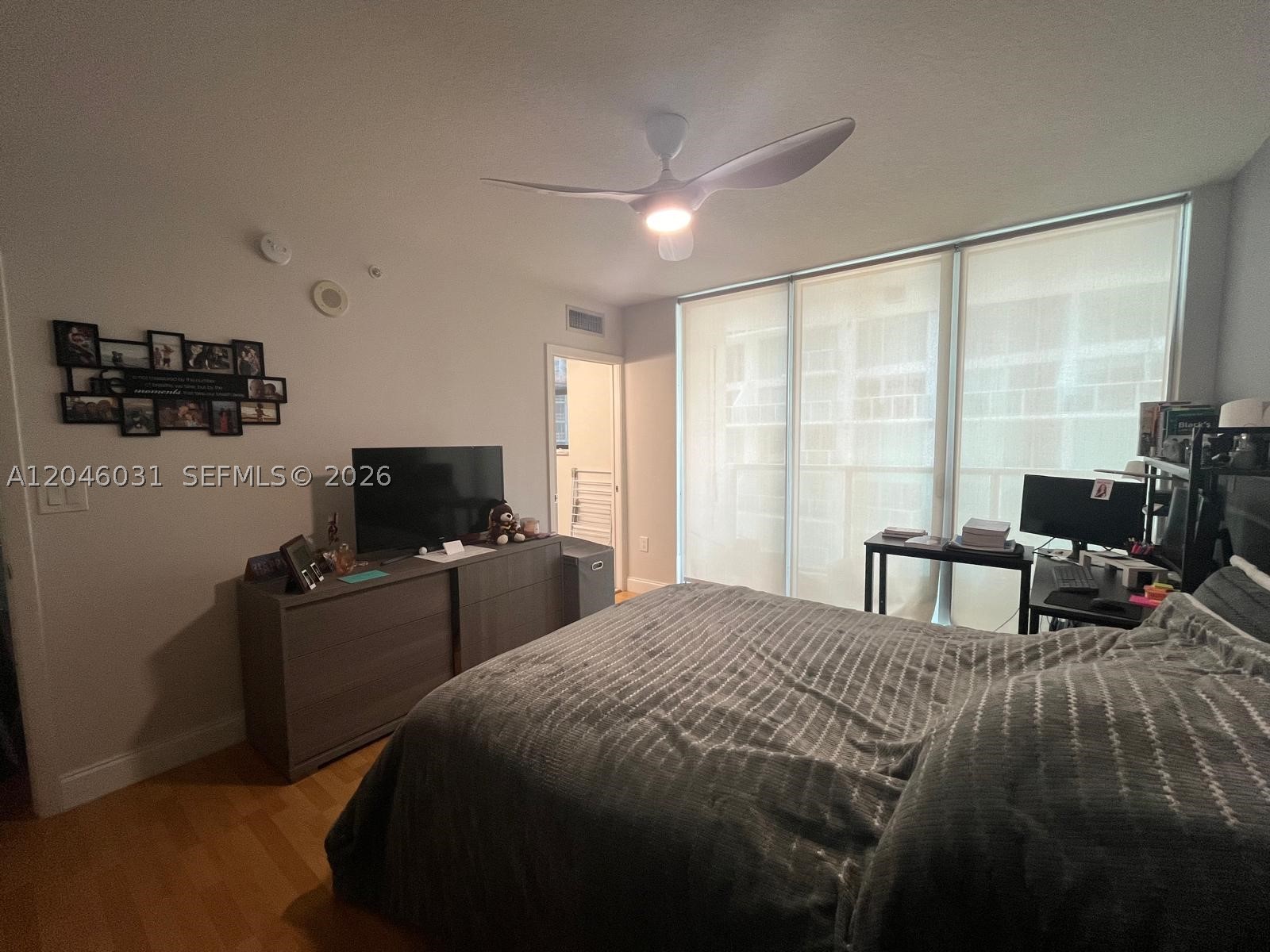 Miami FL 33131 - A12046031