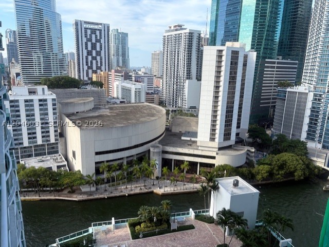 Miami FL 33131 - A12046031