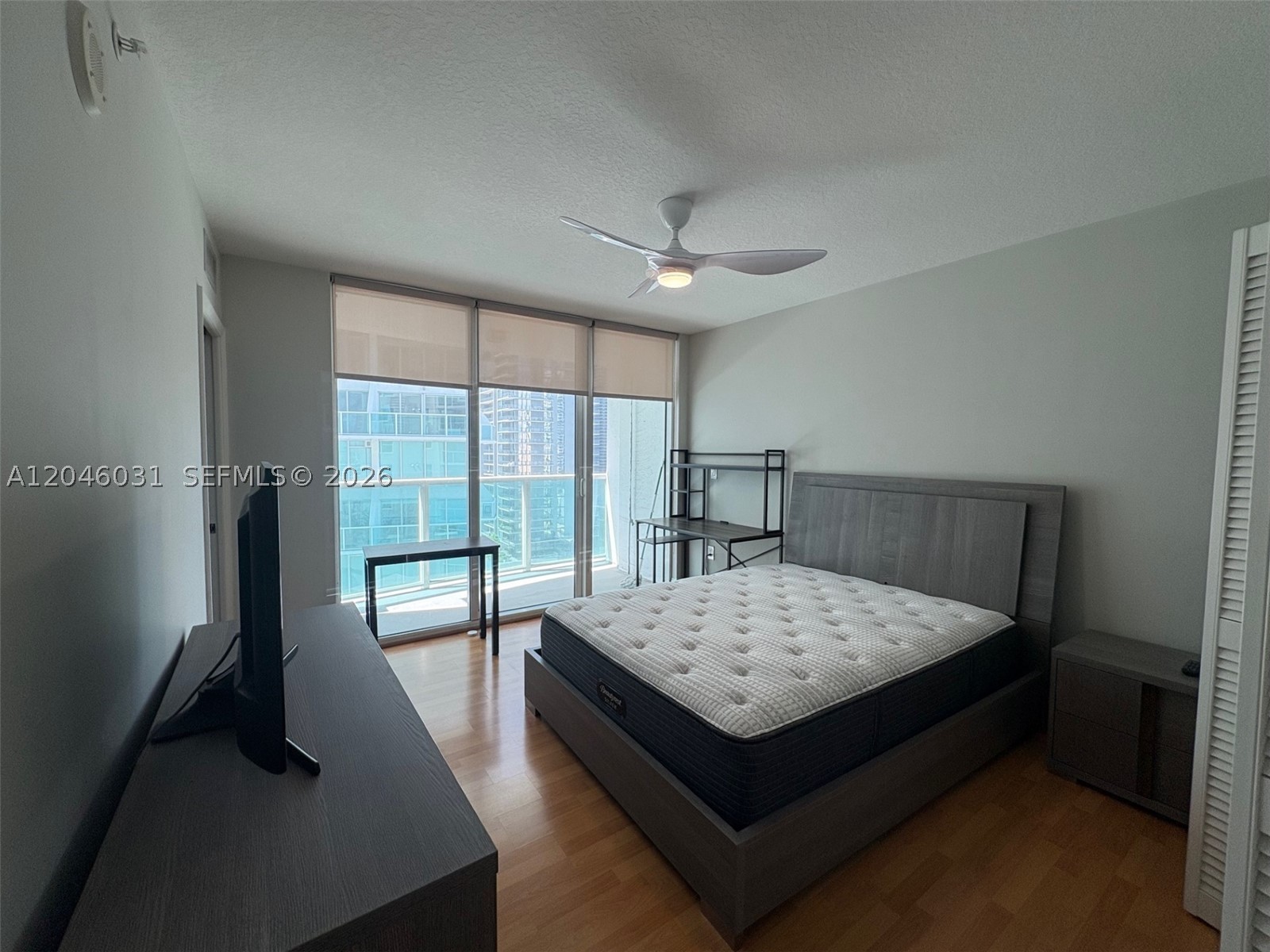 Miami FL 33131 - A12046031
