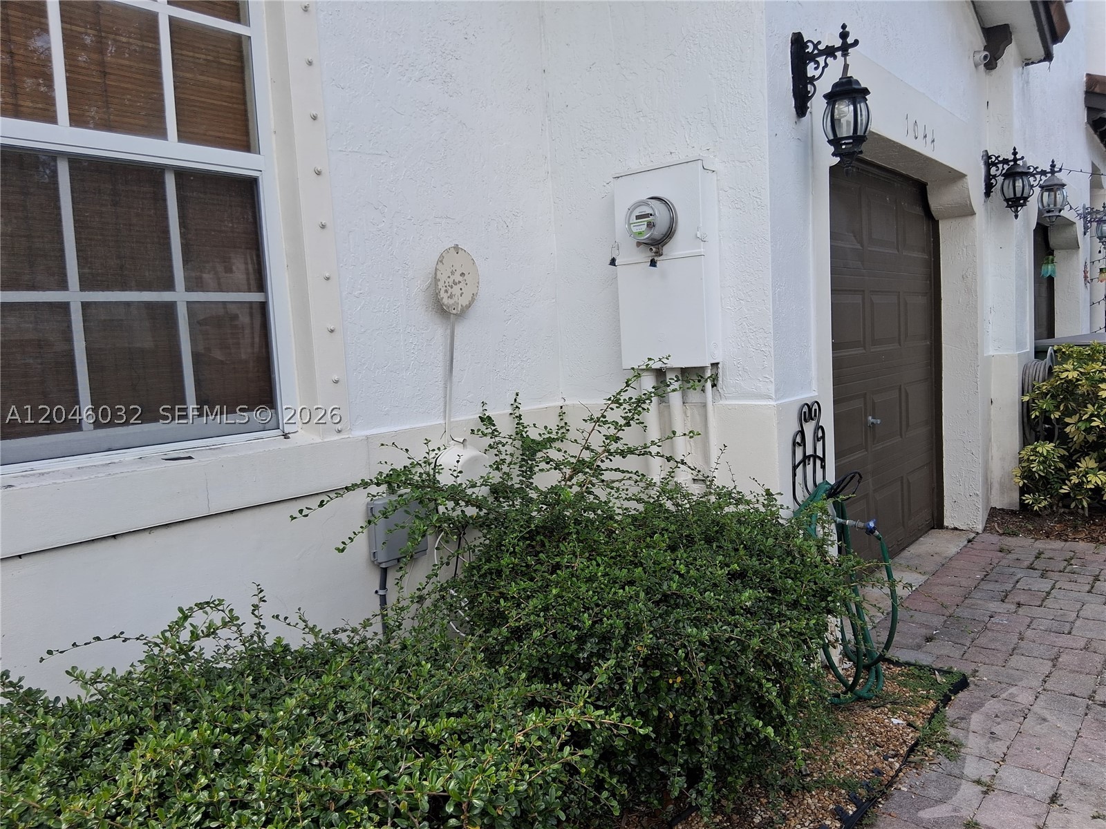 1044 NE 30th Ave, Homestead FL 33033