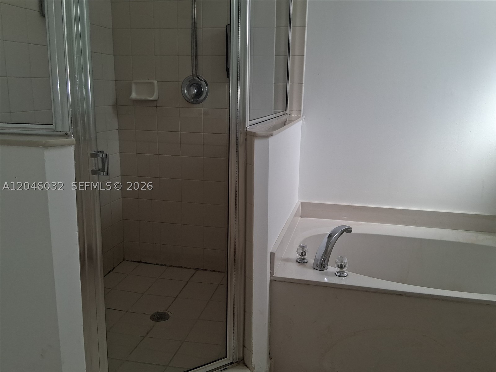 1044 NE 30th Ave, Homestead FL 33033