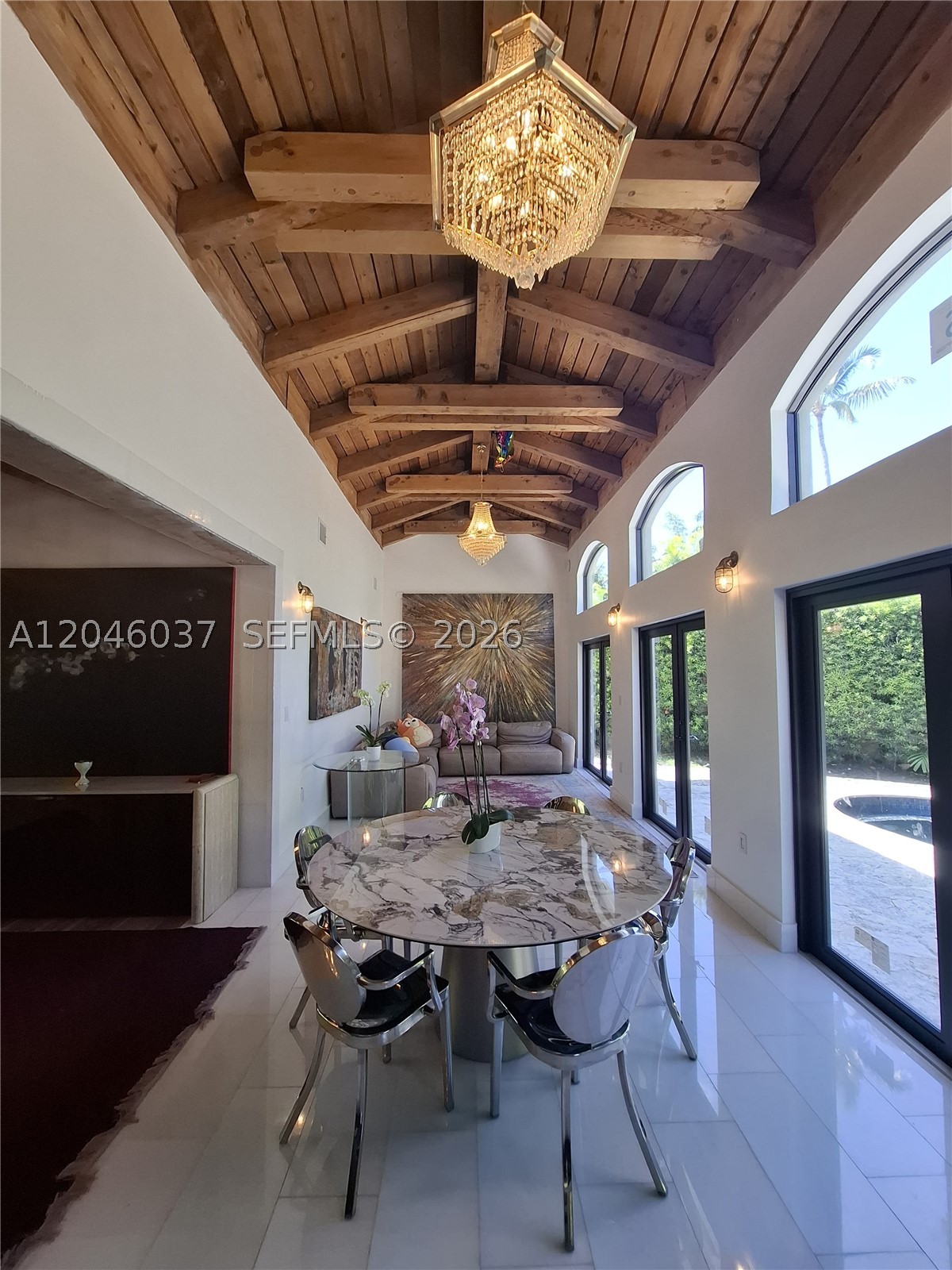 6350 Pinetree Dr, Miami Beach FL 33141