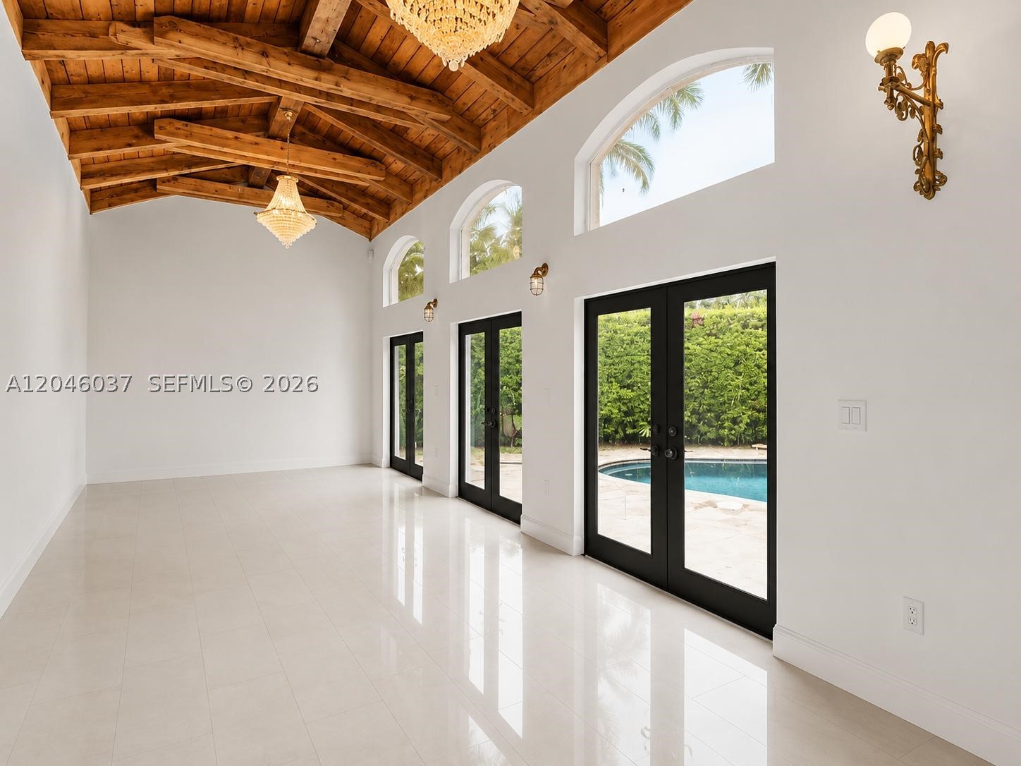6350 Pinetree Dr, Miami Beach FL 33141