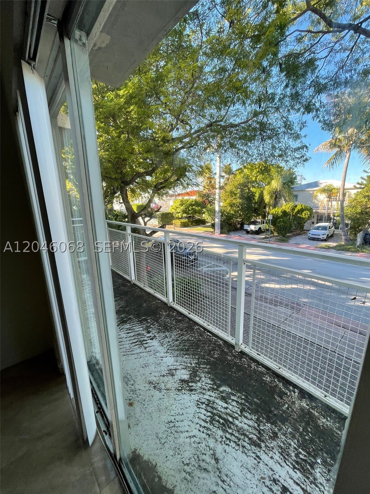 630 85th St #102, Miami Beach FL 33141
