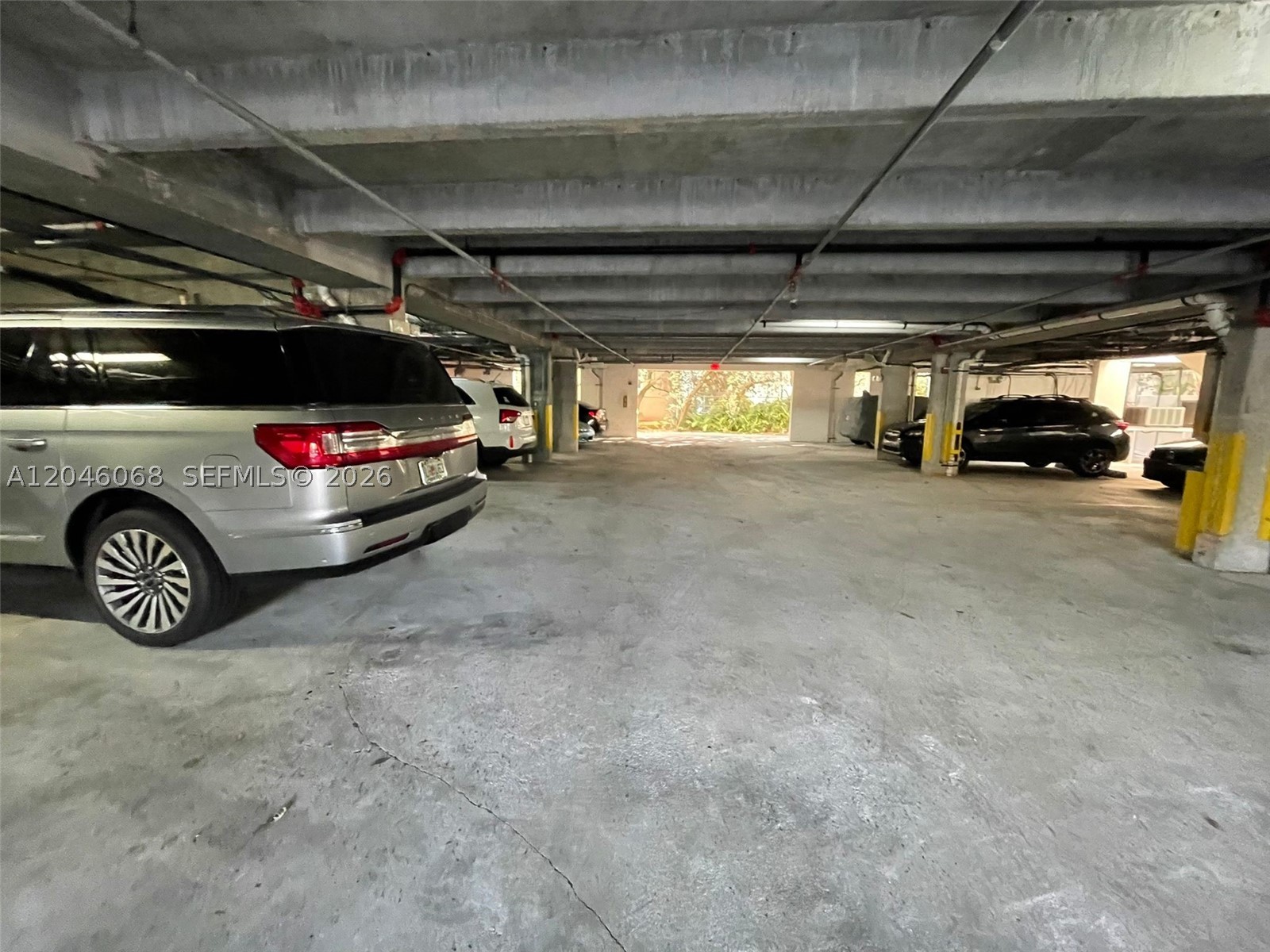 630 85th St #102, Miami Beach FL 33141