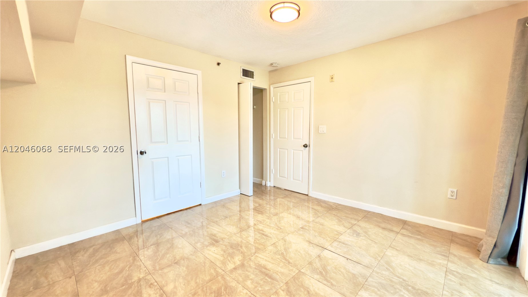 630 85th St #102, Miami Beach FL 33141