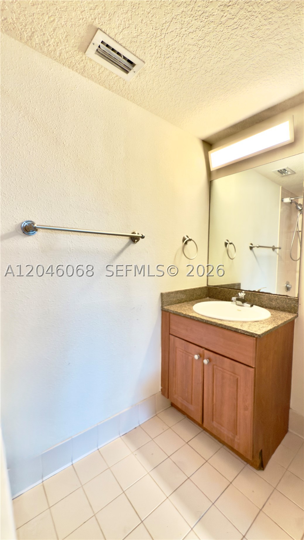 630 85th St #102, Miami Beach FL 33141