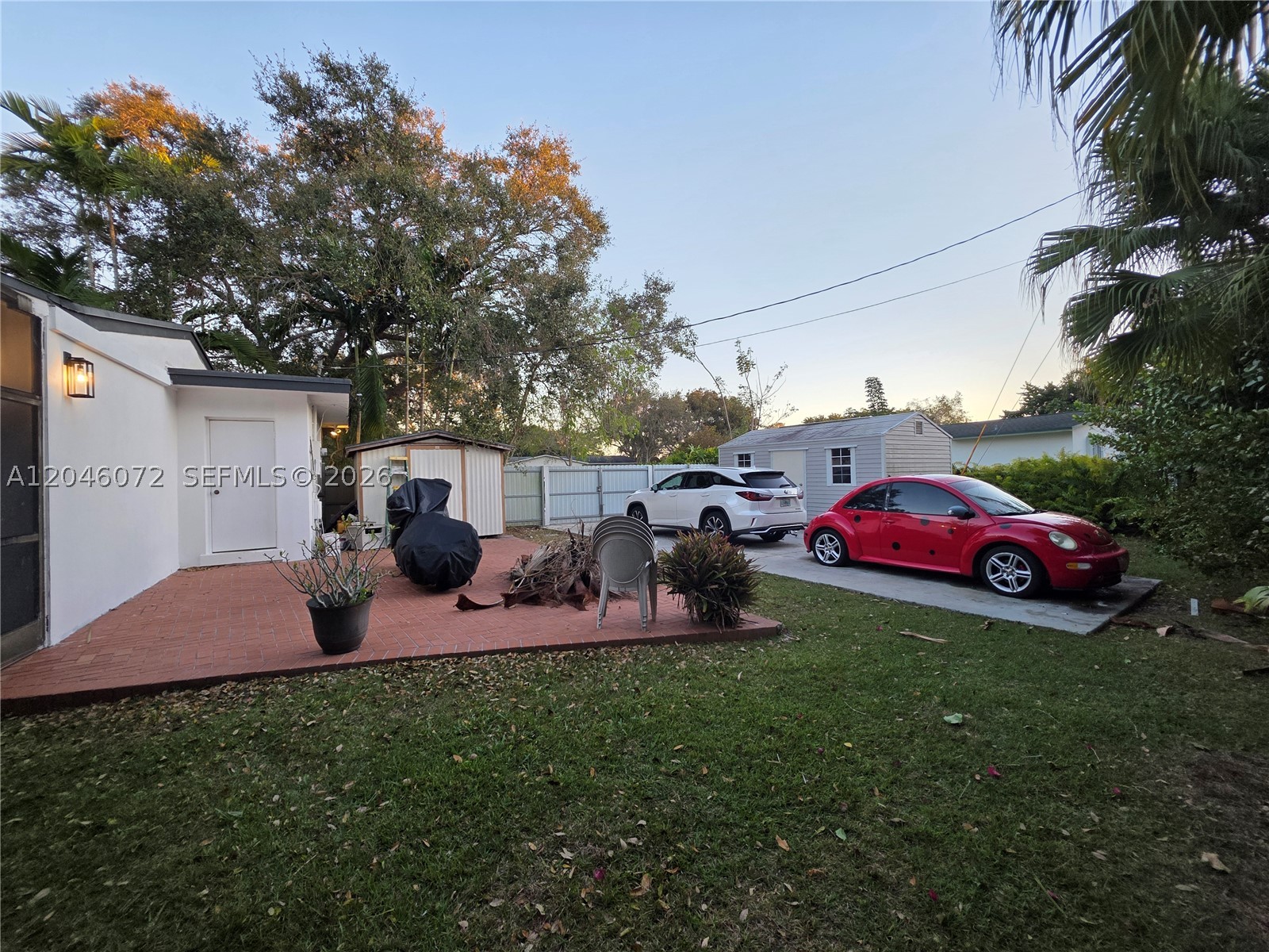 9860 SW 140th St, Miami FL 33176