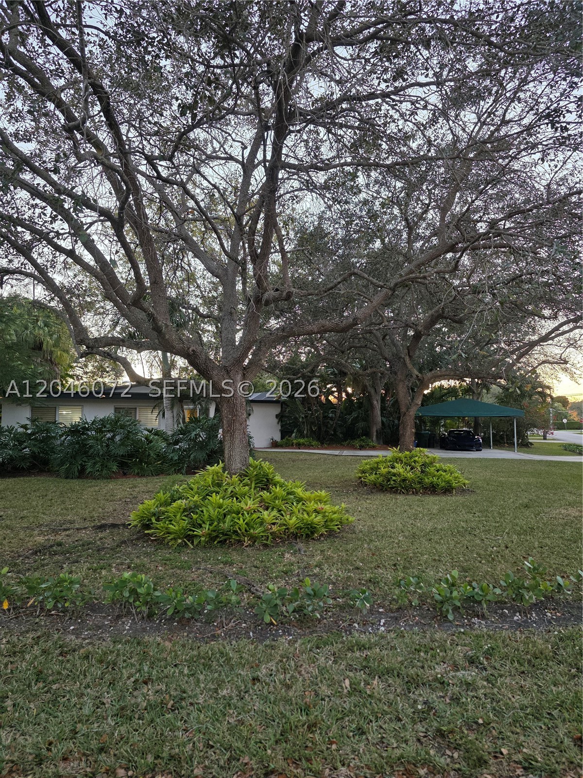 9860 SW 140th St, Miami FL 33176