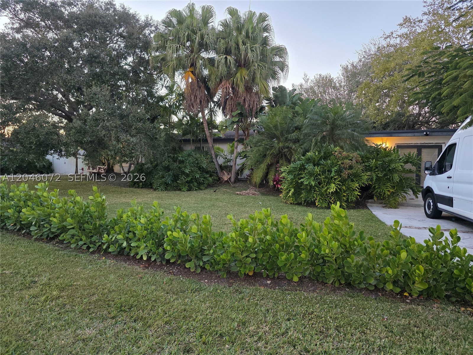 9860 SW 140th St, Miami FL 33176