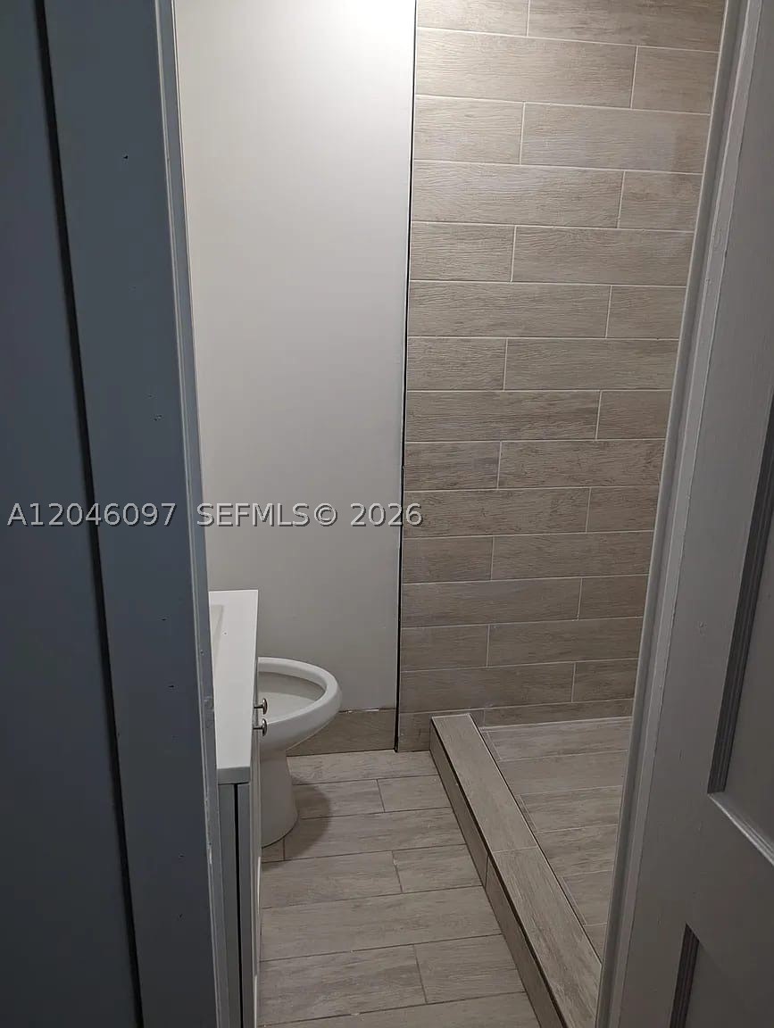 435 SW 33rd Ave, Miami FL 33135