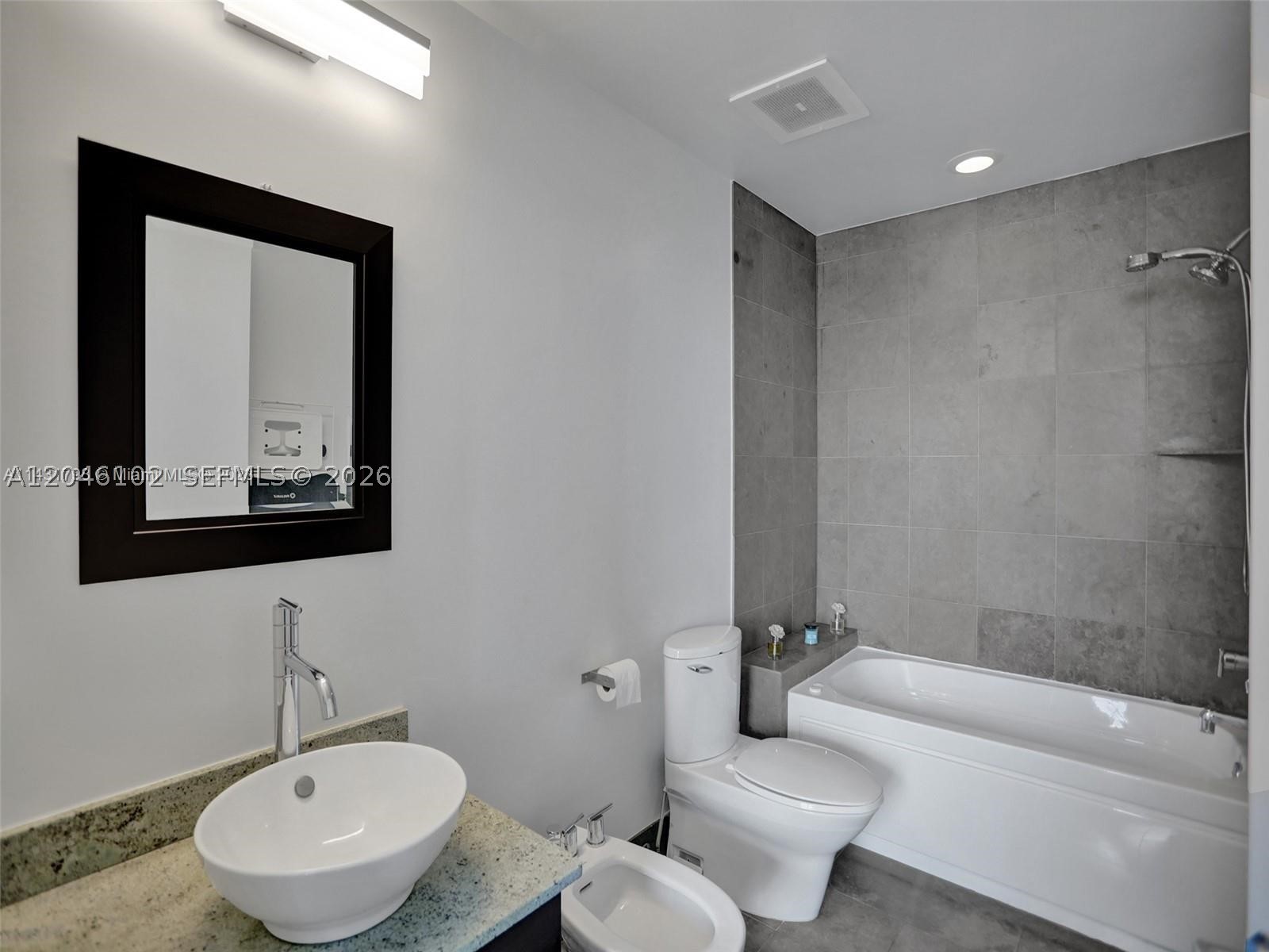 3029 NE 188th St #1024, Aventura FL 33180