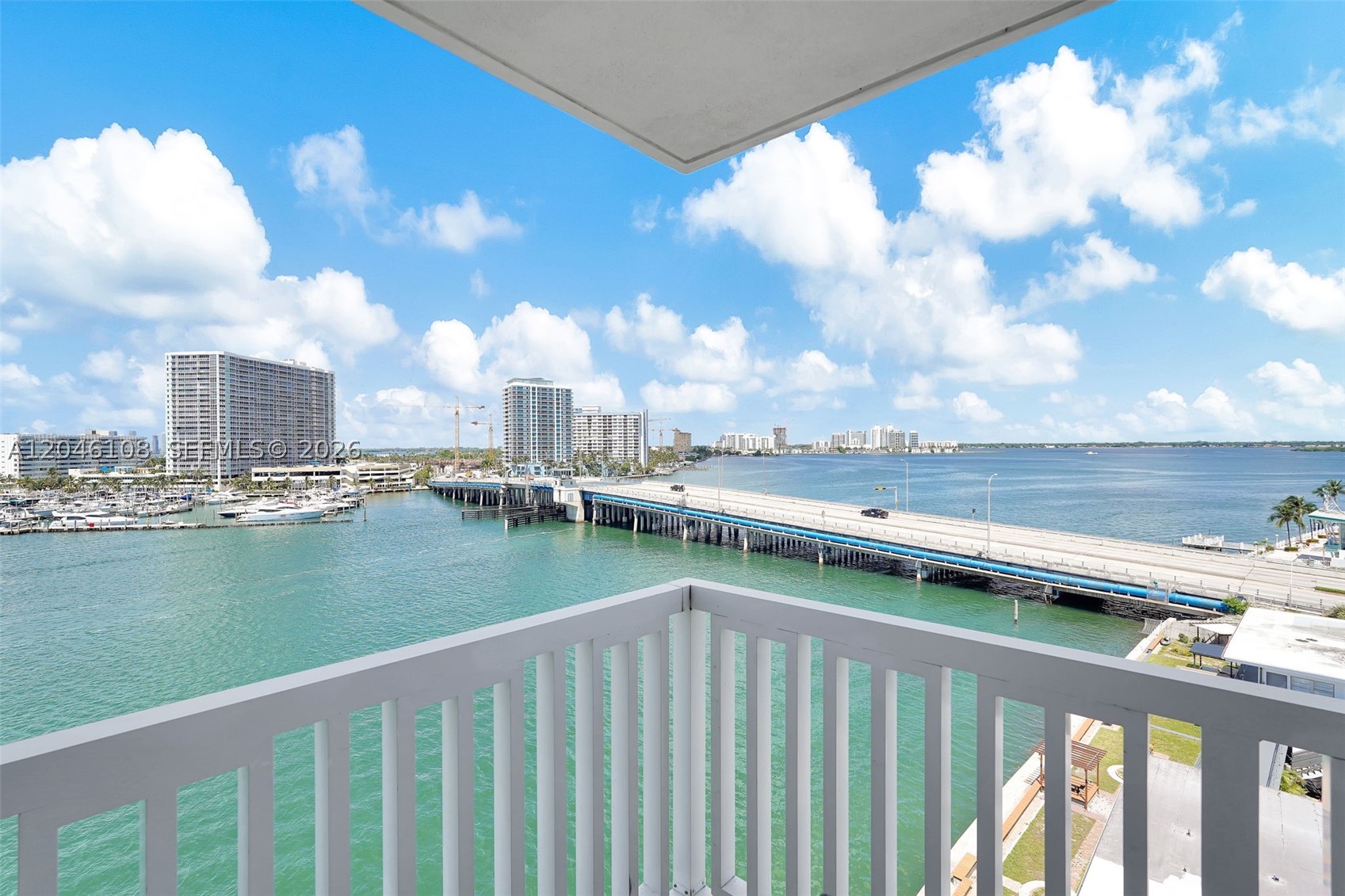2016 Bay Dr #808, Miami Beach FL 33141