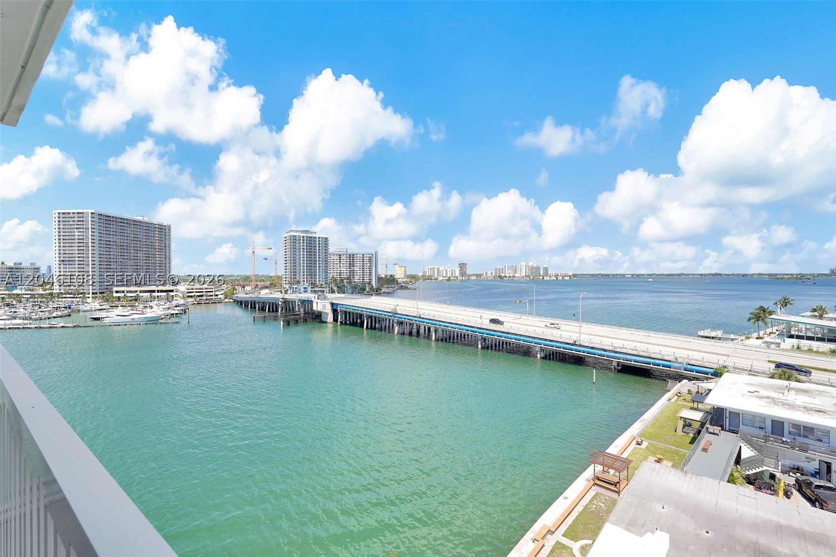 2016 Bay Dr #808, Miami Beach FL 33141