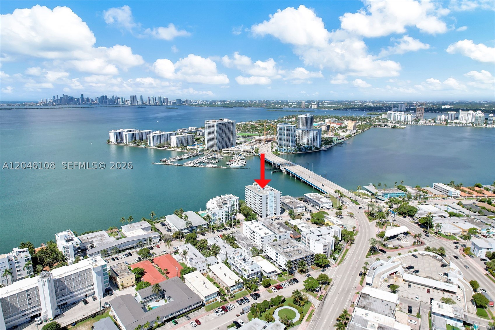 2016 Bay Dr #808, Miami Beach FL 33141