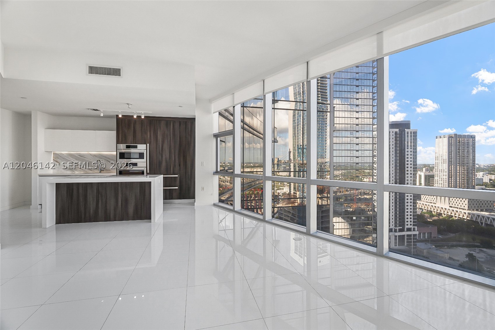 851 NE 1st Ave #2802, Miami FL 33132