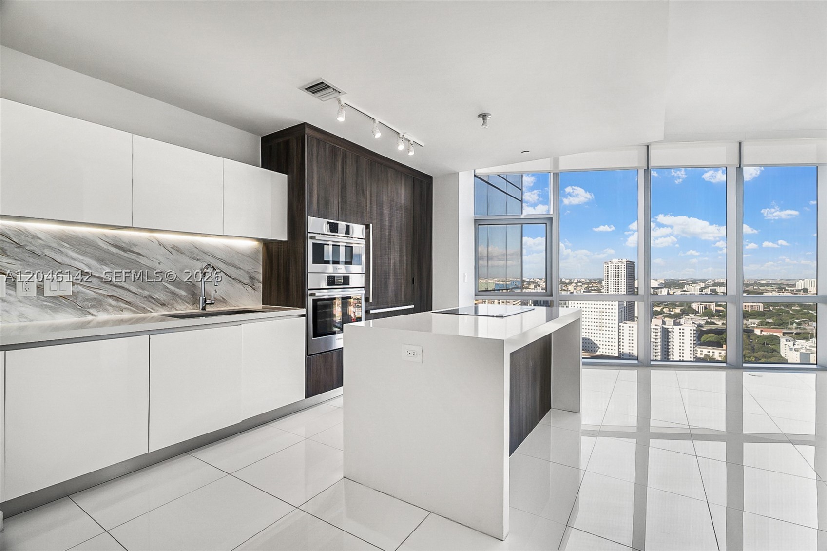 851 NE 1st Ave #2802, Miami FL 33132