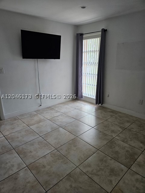 9483 SW 76th St #N8, Miami FL 33173