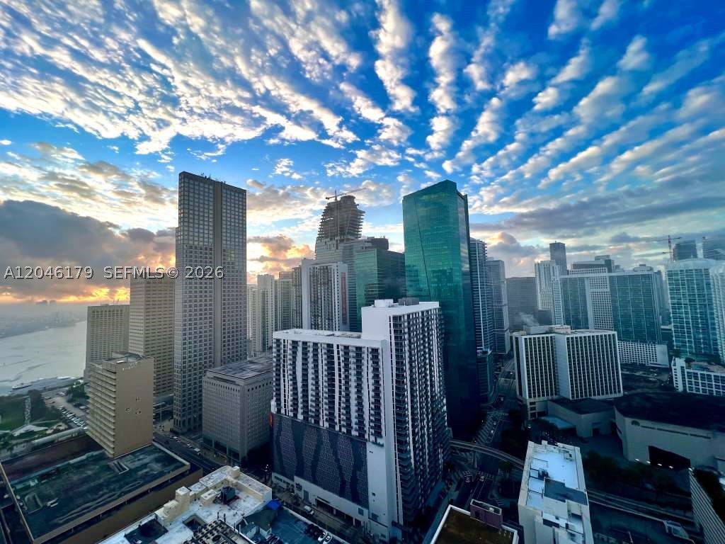 151 SE 1st St #PH07, Miami FL 33131