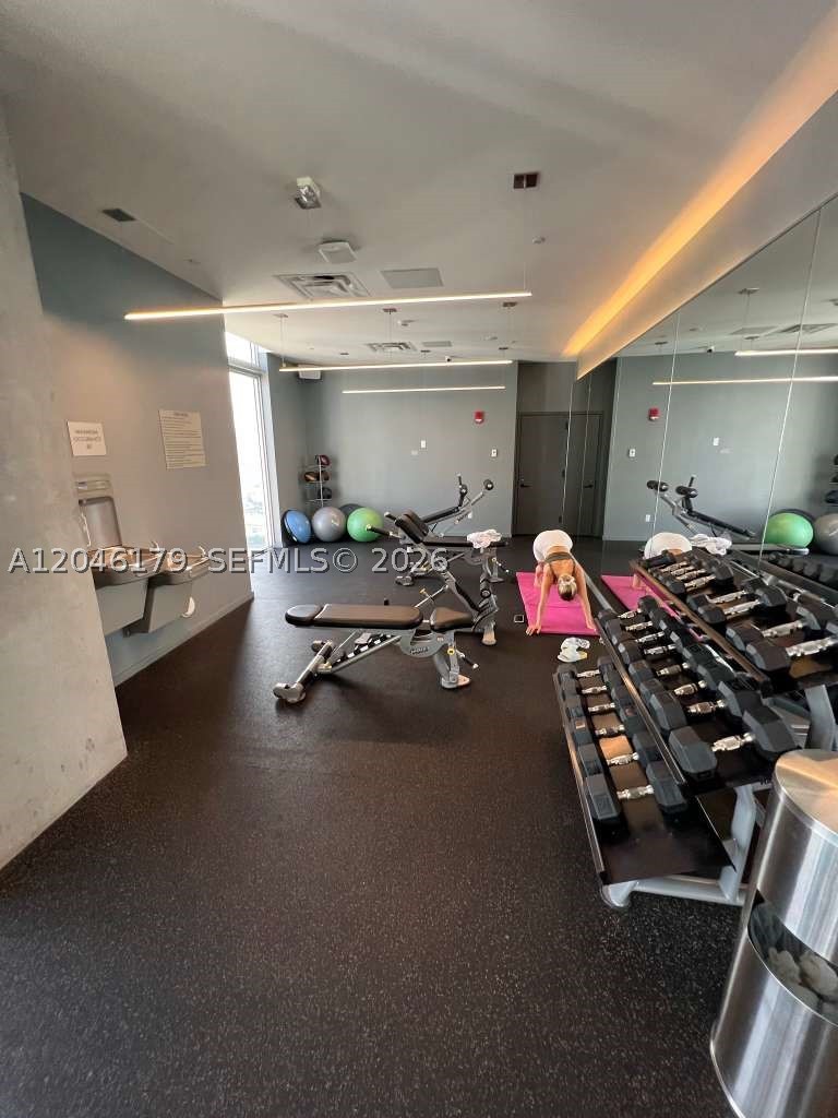 151 SE 1st St #PH07, Miami FL 33131