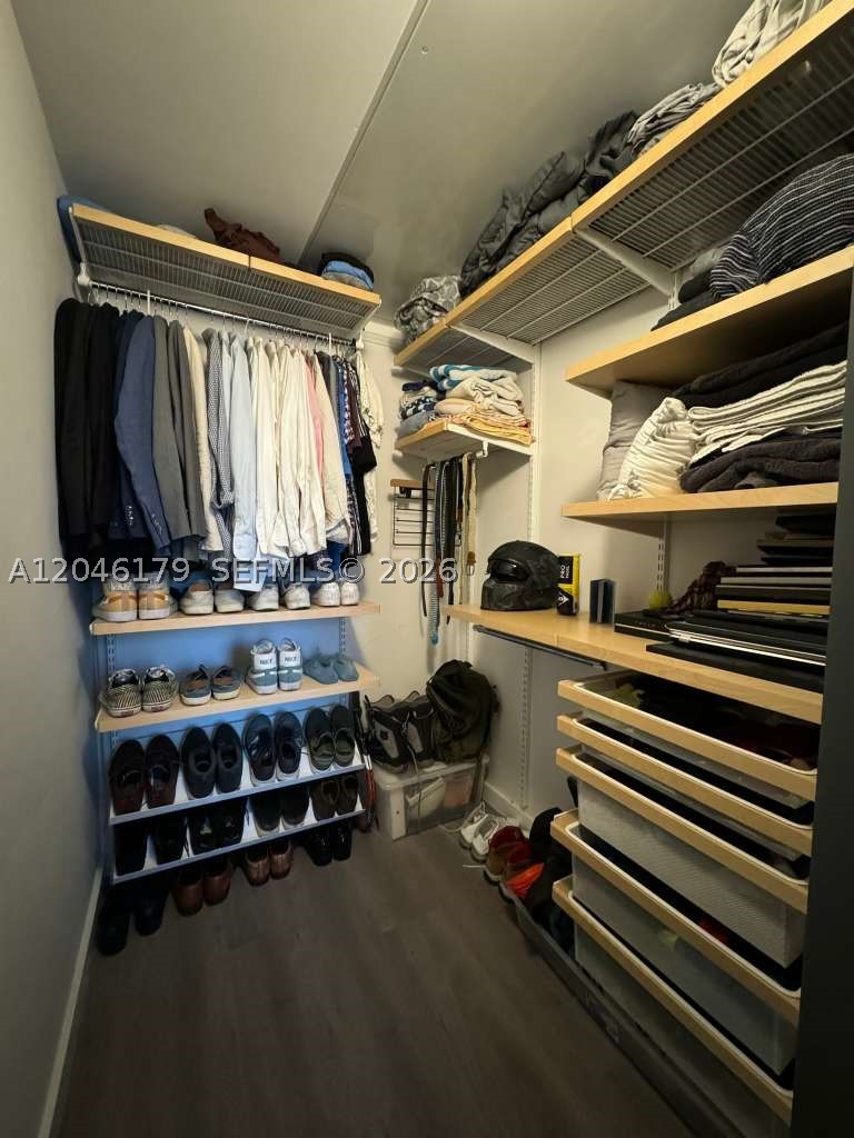 151 SE 1st St #PH07, Miami FL 33131