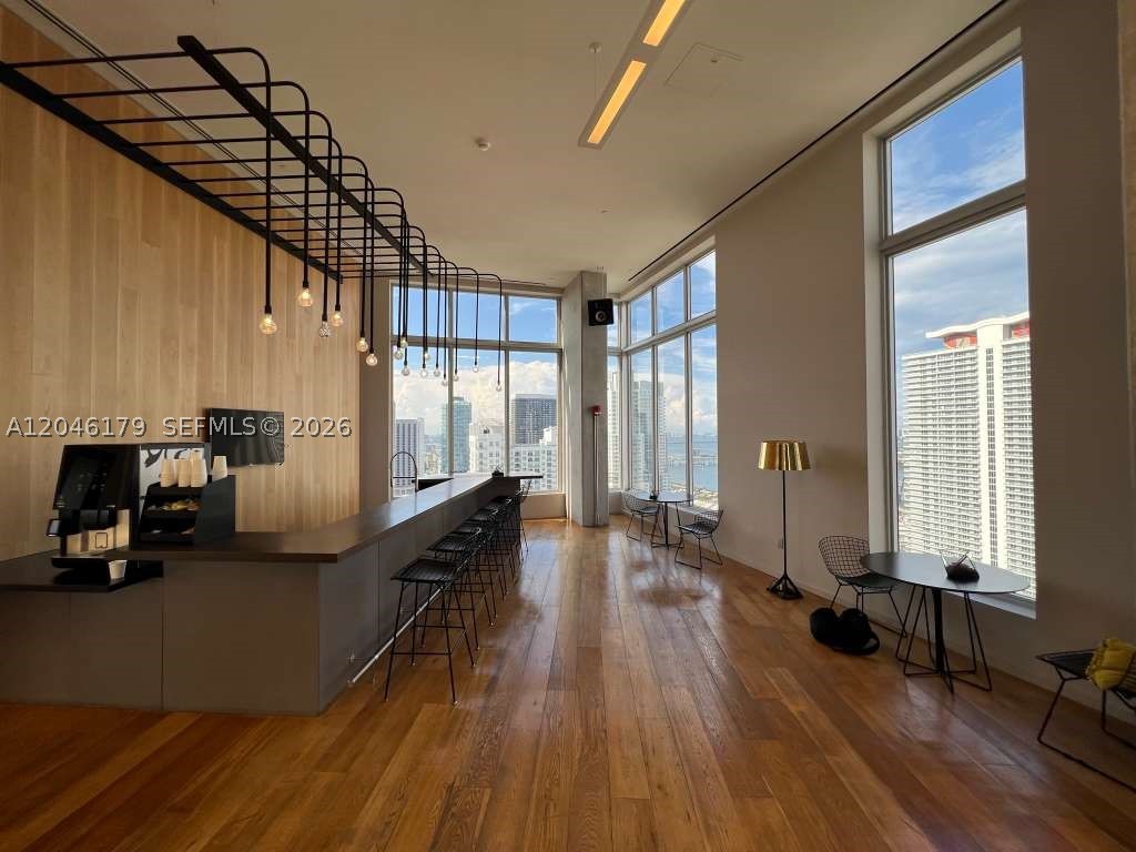 151 SE 1st St #PH07, Miami FL 33131