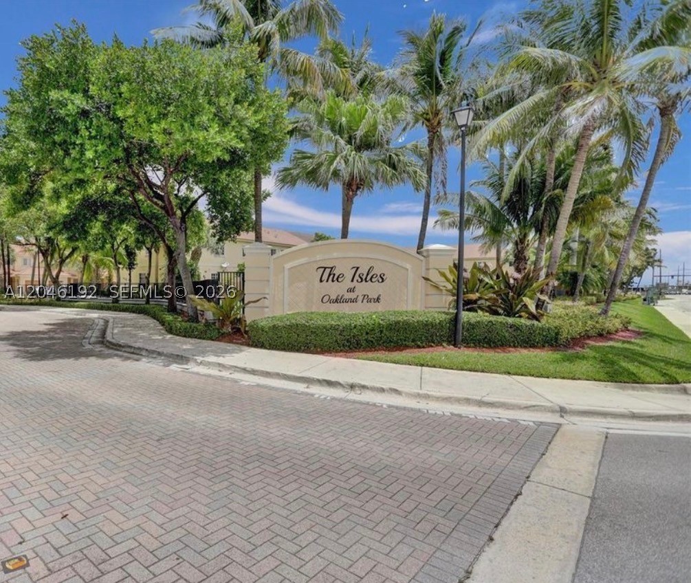 3258 NW 32nd Ter, Oakland Park FL 33309