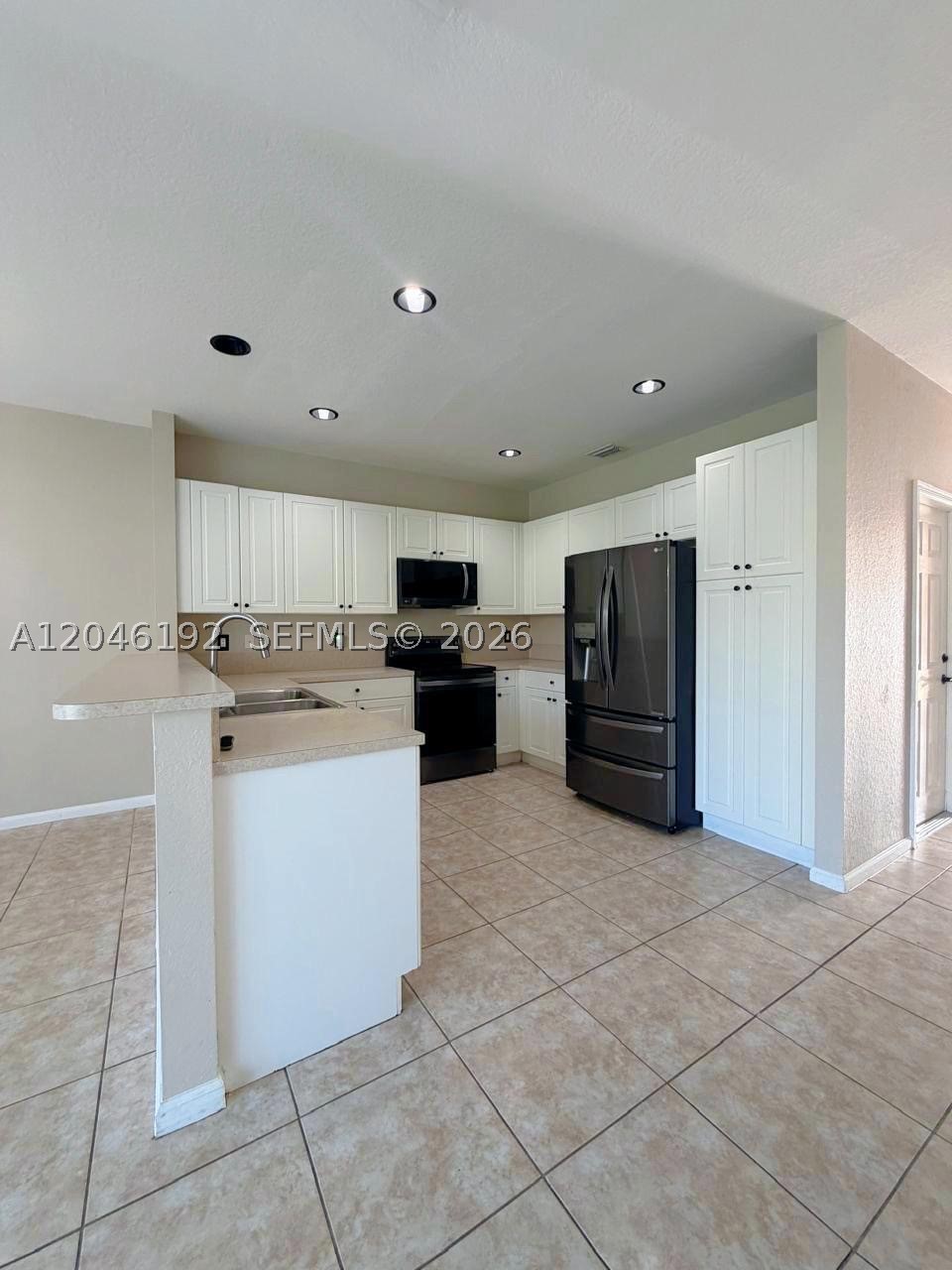 3258 NW 32nd Ter, Oakland Park FL 33309